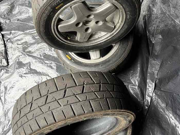 Vend 5 Pneus Hankook 14 pouces