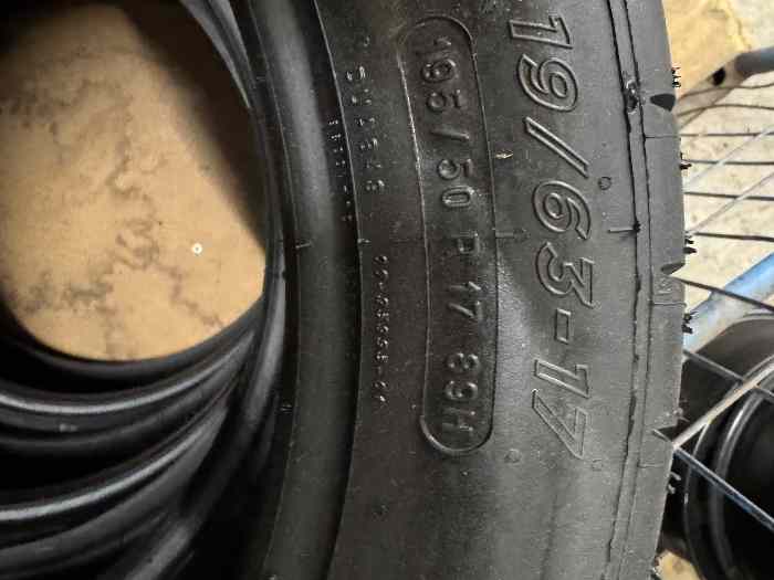 4 Michelin MW1 NEUF 19-63 / 17 pouces 1