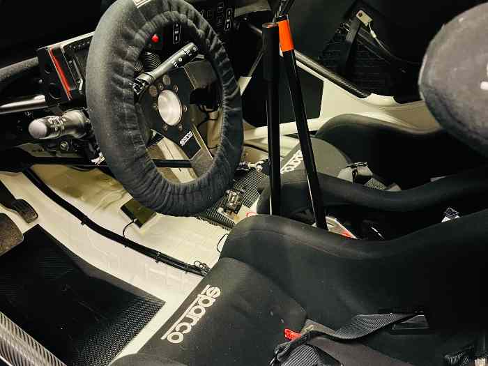 PRÉ -VENTE 208 RC4 1