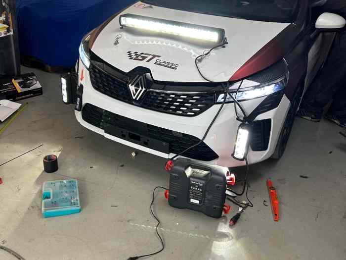 Clio Rallye 5 / 630kms d’ES 1