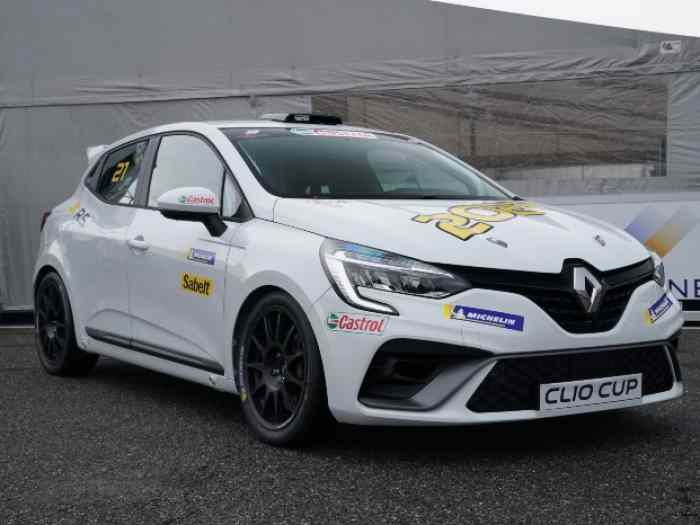 CLIO 5 CUP SLALOM / COURSE DE COTE