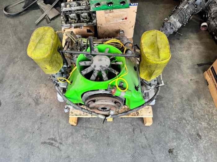 Moteur Porsche® 4 cylindres + boîte de vitesses 2