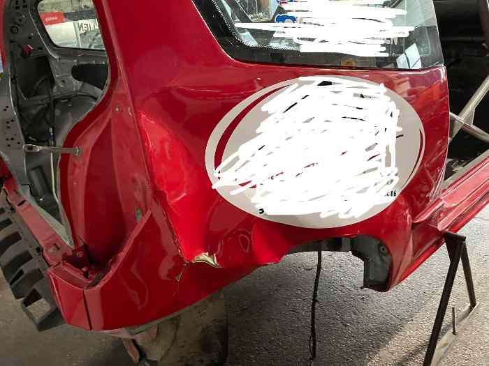 Caisse c2 R2 max accidenté 5