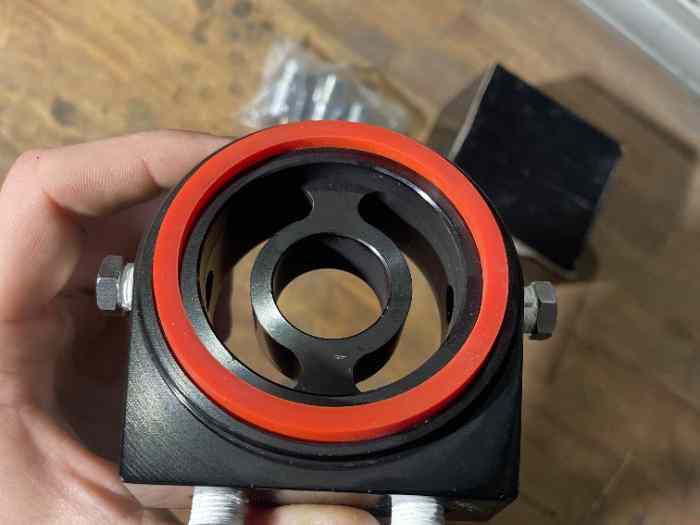 Plaque sandwich de filtre à huile 1