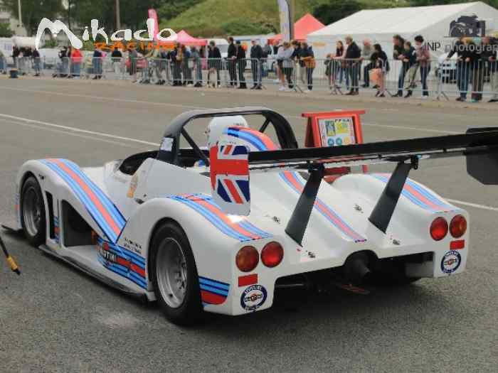 Radical Sr4 1