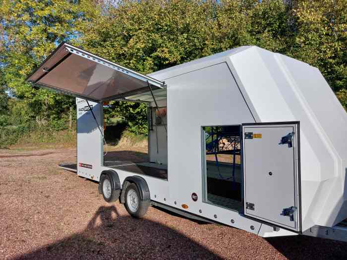 Remorque Brian james trailer 1