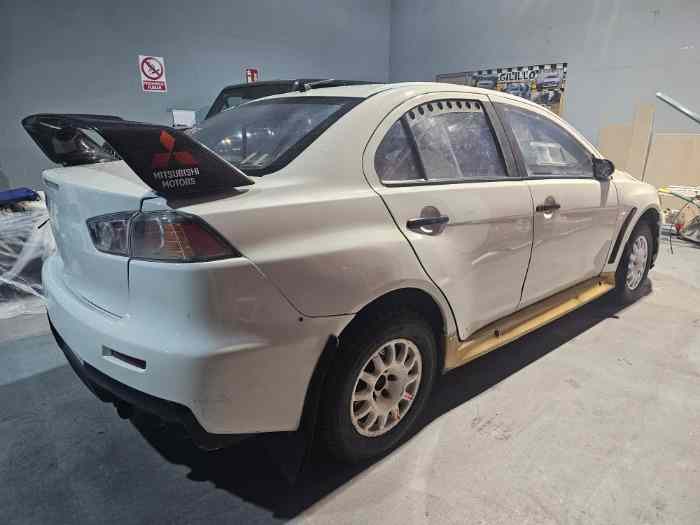 MITSUBISHI LANCER EVO 10 R4