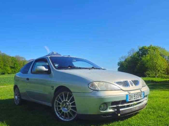 Vend caisse Mégane phase 1