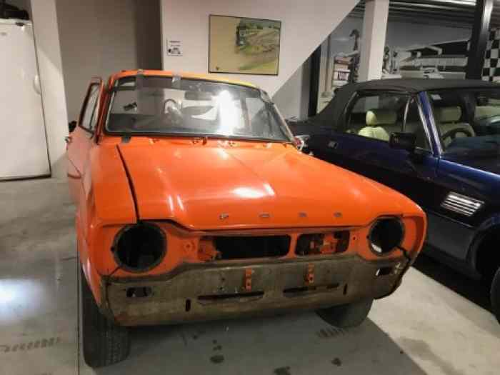 2 caisses Ford Escort MKI 2 portes 1