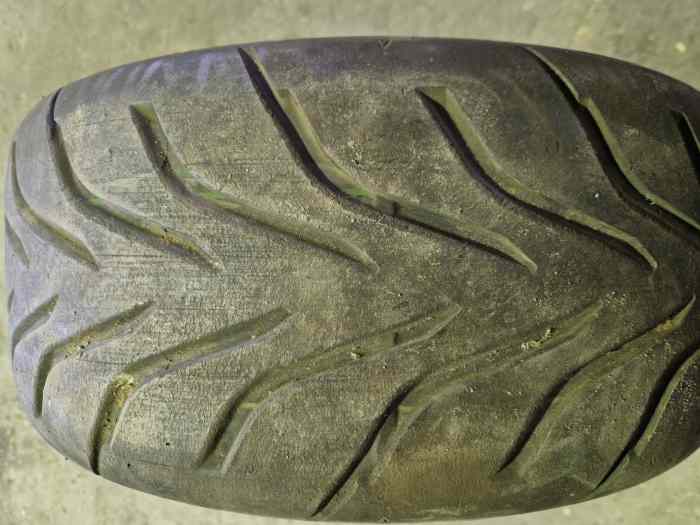 Pneus Toyo semi slick 1