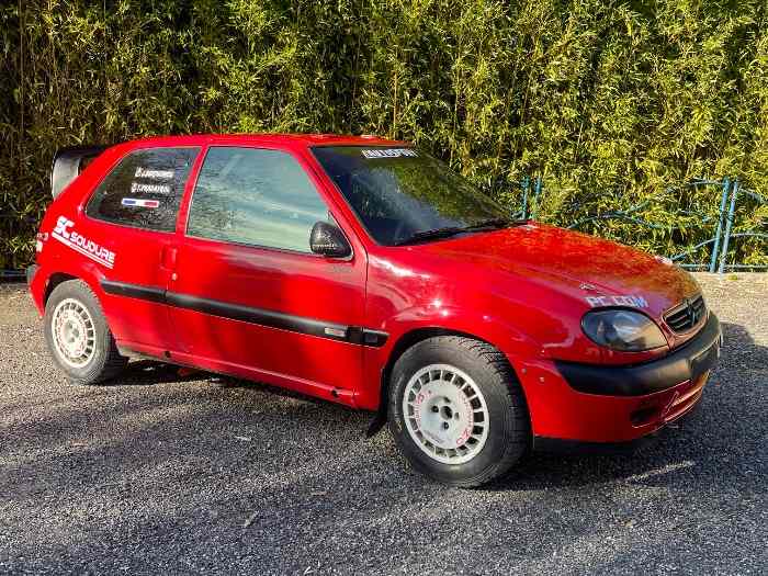 Citroën Saxo T4 1