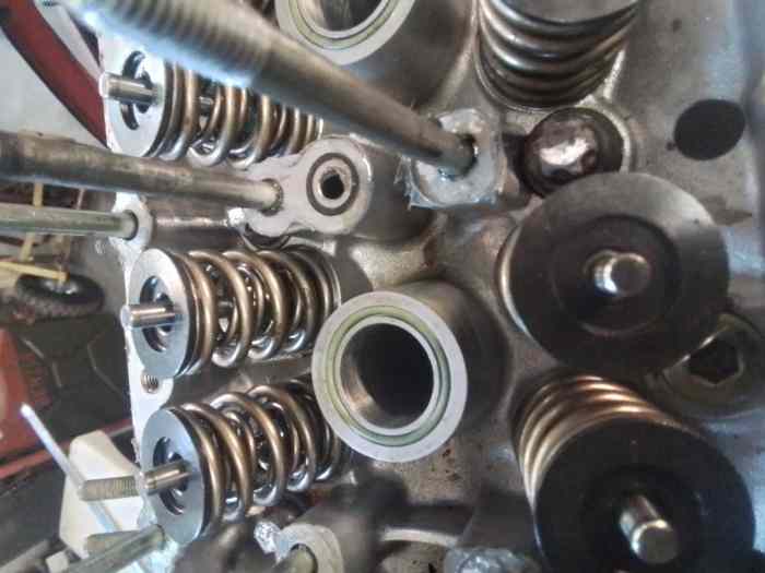 Culasse BMW S50B32 avec distribution et arbre a cames GR A 1