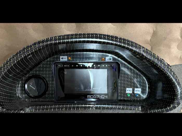 Consoles compteur et console tableau de bord 0