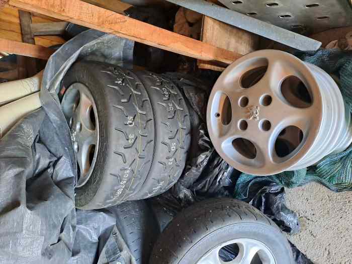 Echange 106 S16 N2 avec F215 4