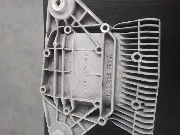 Couvercle arriere de pont 310 BMW M3- M5 etc.. 1