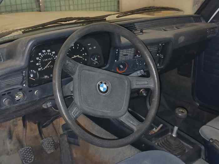 Bmw e21 5