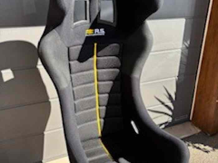 Baquet SABELT TAURUS Taille M