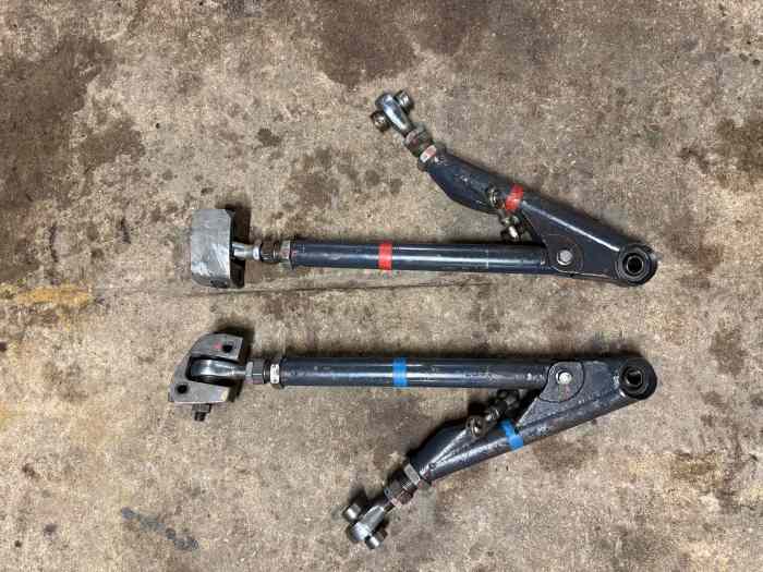 Triangles Tubulaires Type maxi 106-saxo voie étroite 0
