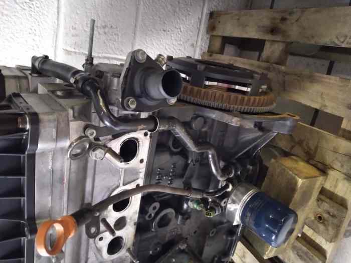 MOTEUR 106 GRA/F2000 1