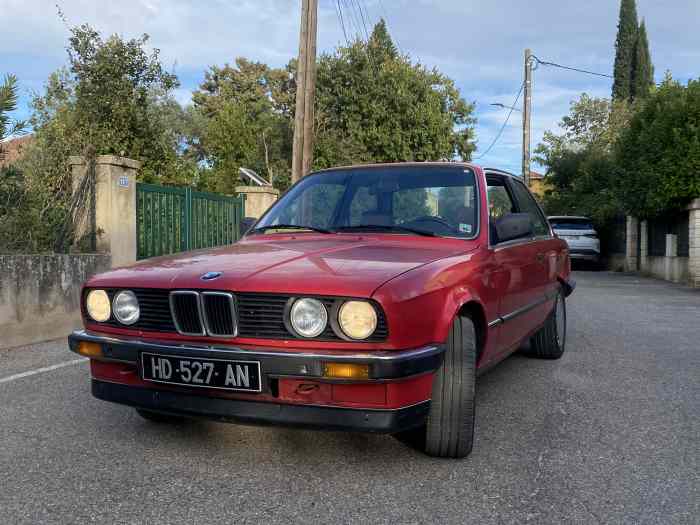BMW - 325e e30 1