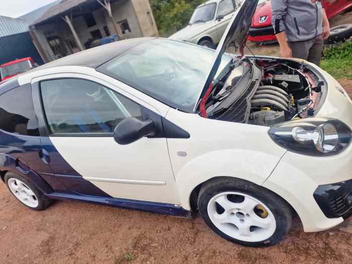 RENAULT TWINGO RS COURSE 2
