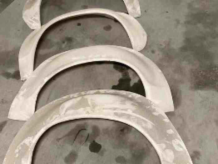 2 caisses Ford Escort MKI 2 portes 3