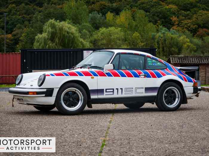 Porsche 911 SC 3.0 – 1977 5