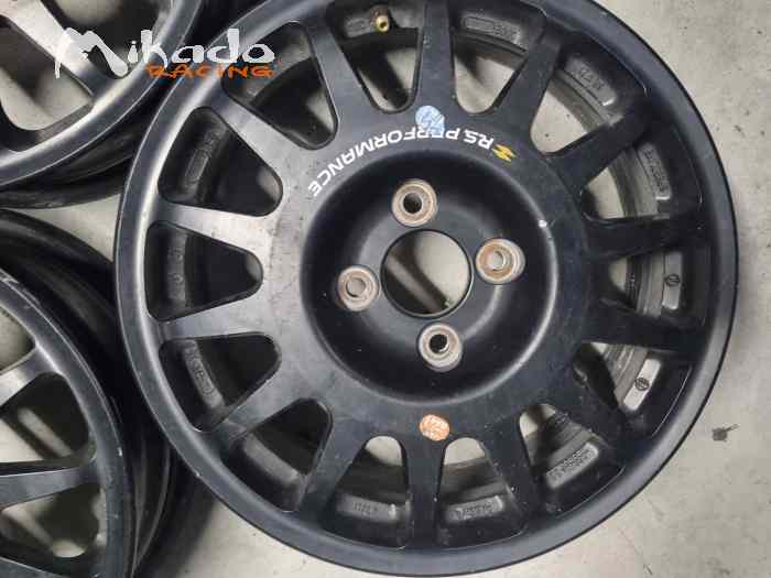 4 jantes terre clio rally5