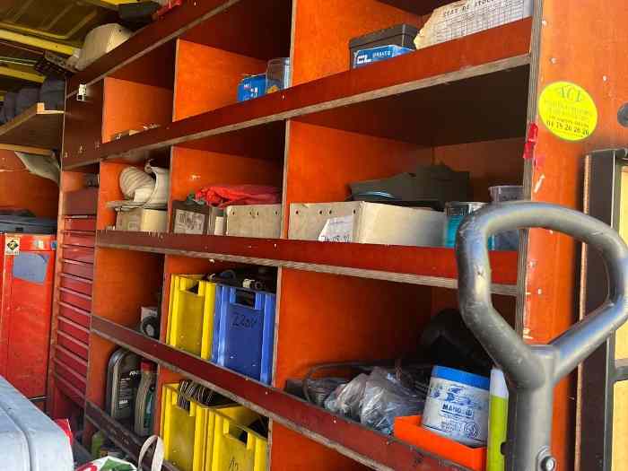 Renault Master L4H3 roues jumelées – Camion d’assistance rallye 4