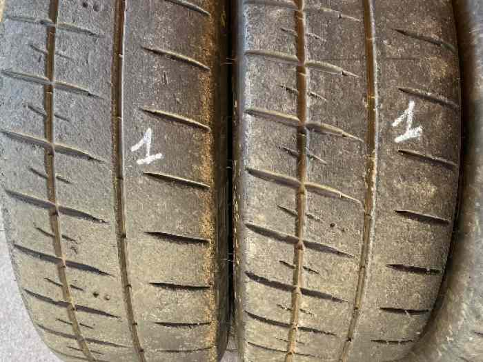 Vend 9 MICHELIN H30 1