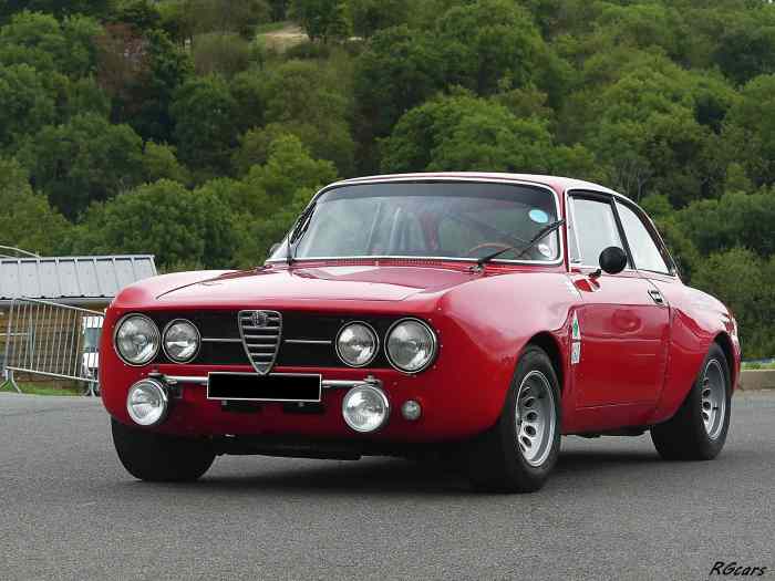 Vend Alfa Giulia Bertone 1750 evo gtam 0