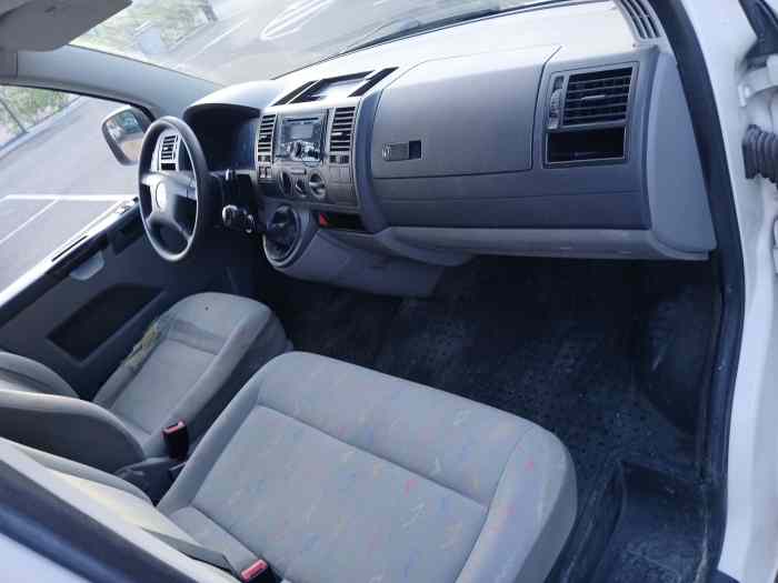 Volkswagen transporteur t5 2