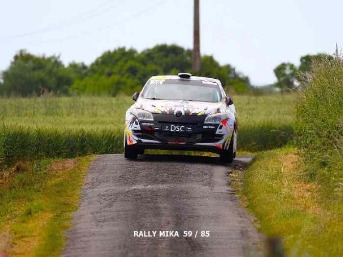 Megane 3 RS Grp A CARTO N4 1