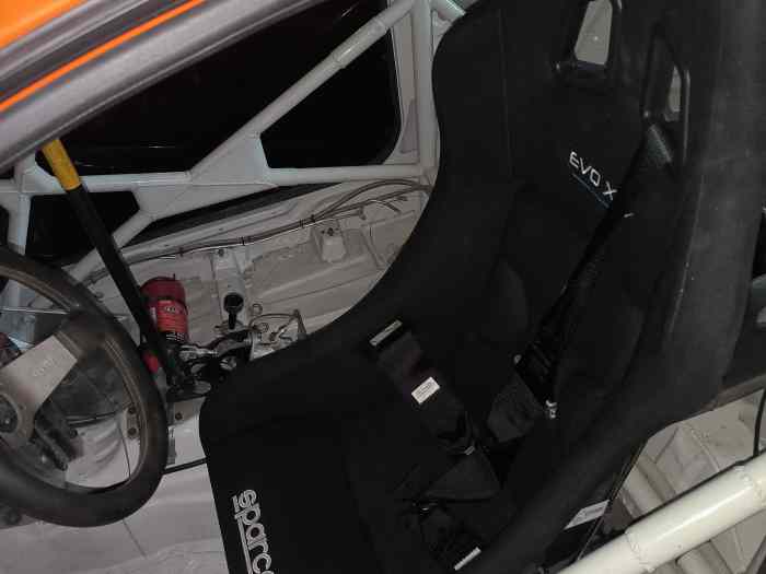 206 Maxi 1