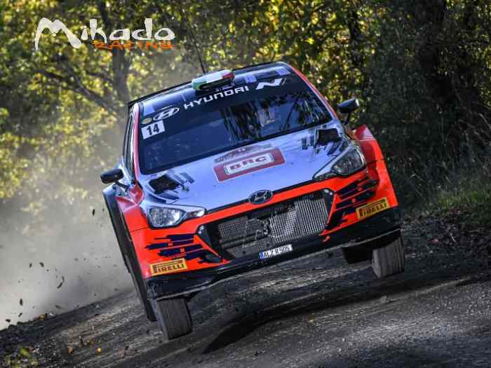 HYUNDAI I20 R5