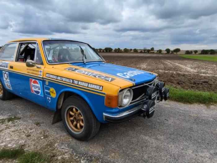 Volvo 142S groupe 2 Passeport FIA