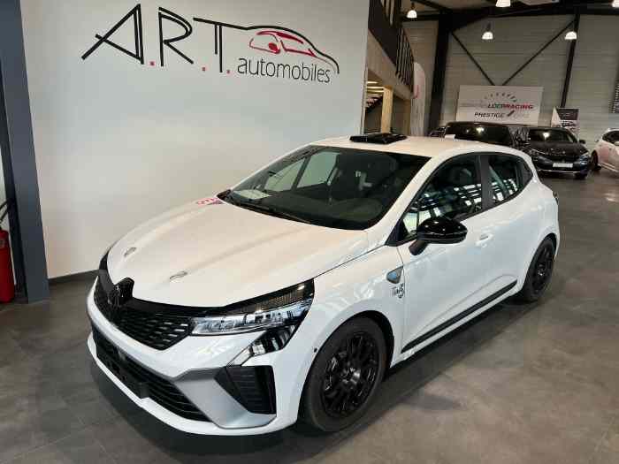 RENAULT CLIO RALLY5 2025 420 KM PAS DE CRASH 0