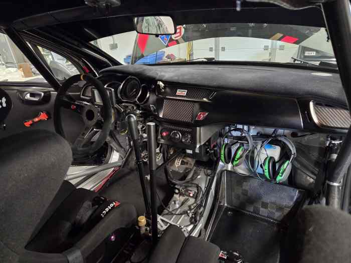 Ds3 f2015 complète ou en pieces 1