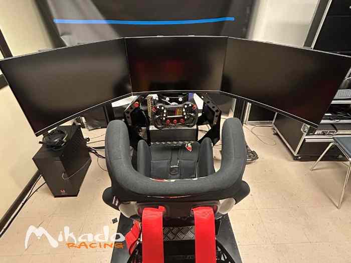 Simulateur Professionnel SIMATOK – Volant Formula E XAP 5