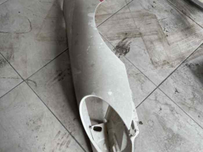 Ailes avants résine Porsche 997 gt3 cup 1