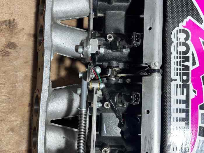 Pipe d’admission TU 8S retravaillée sur mesure 4