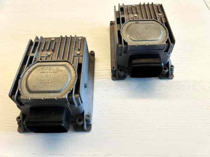 BOÎTIERS ÉLECTRONIQUES COMPETITION POUR PORSCHE 2