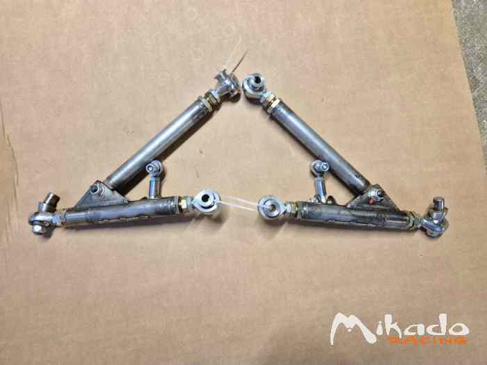 Train avant triangulé 206 1