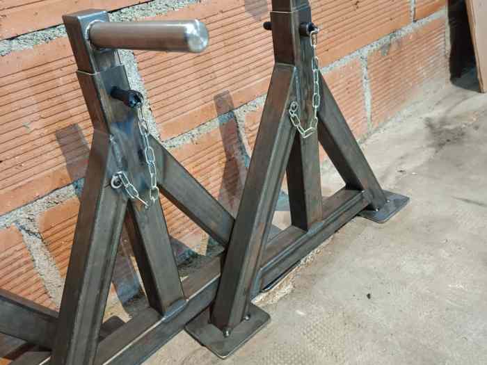 Chandelles réglables 1