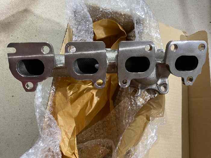 Collecteur échappement 1.6THP NEUF 1