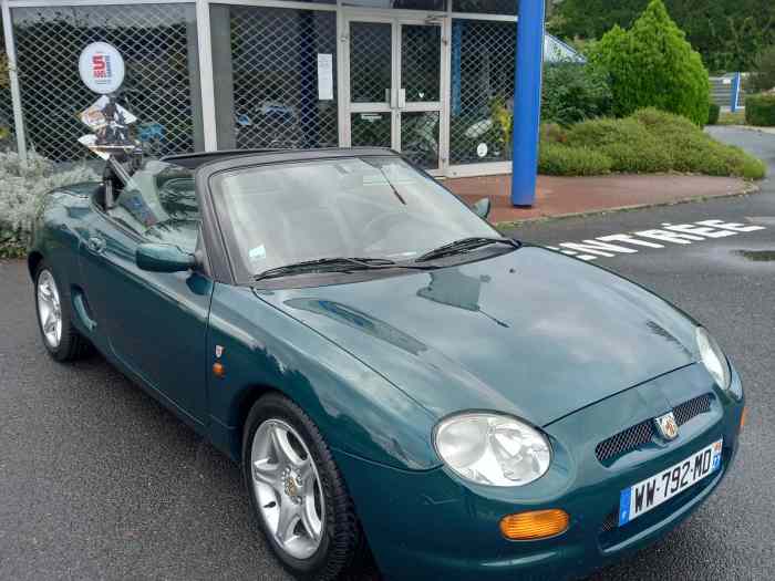 Très Belle MG-F 1.8 VVI 120ch Green Pack 0