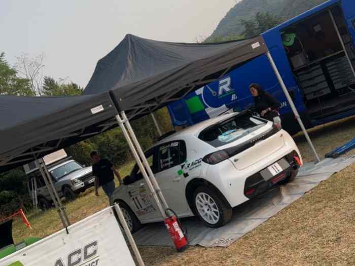 Rallye Cœur de Vignobles 2025 RACC loue 208 RC4 2