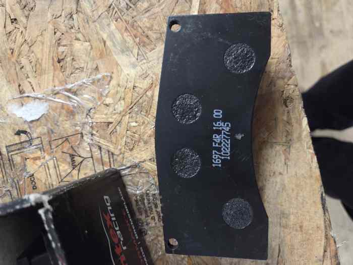 Plaquettes AV 208 Rally4 Mintex 1