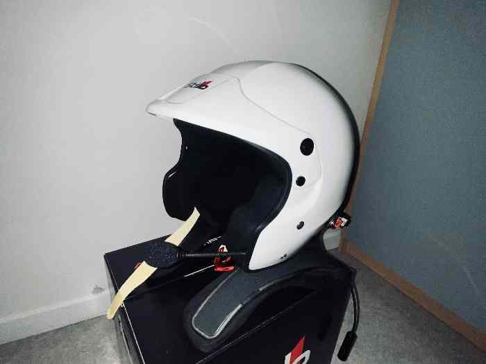 Casque stlio + Hans Stand21