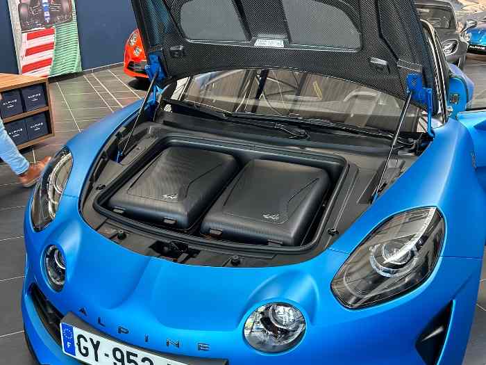 Alpine a110R carbone état irréprochable 2